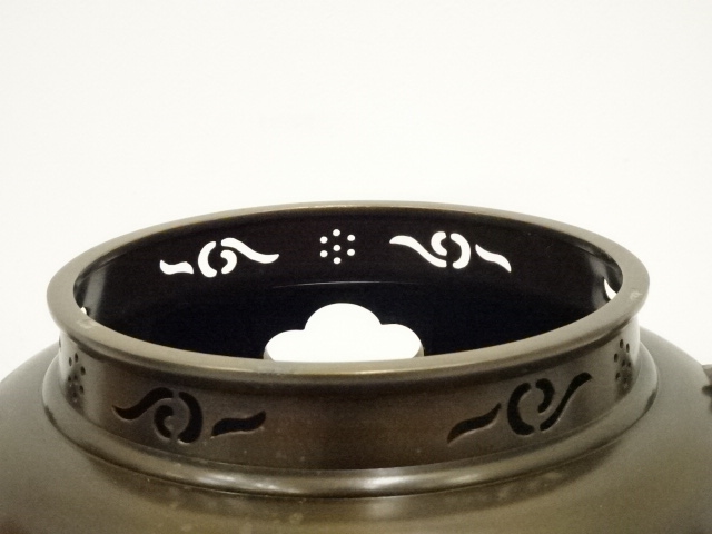 道具 ] - 道具 鋳師 孫兵衛造 唐銅鬼面風炉・丸釜添（共箱） | ネット